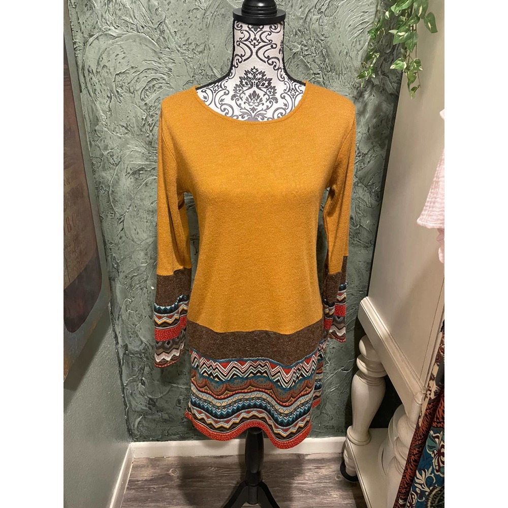 Yak N Yeti Shift Dress, Size medium Cute & Soft,
